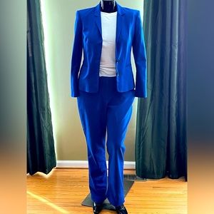 Express Editor Suite (Blazer- 10/ Mid Rise Relaxed Trouser Pant- 14R) #19